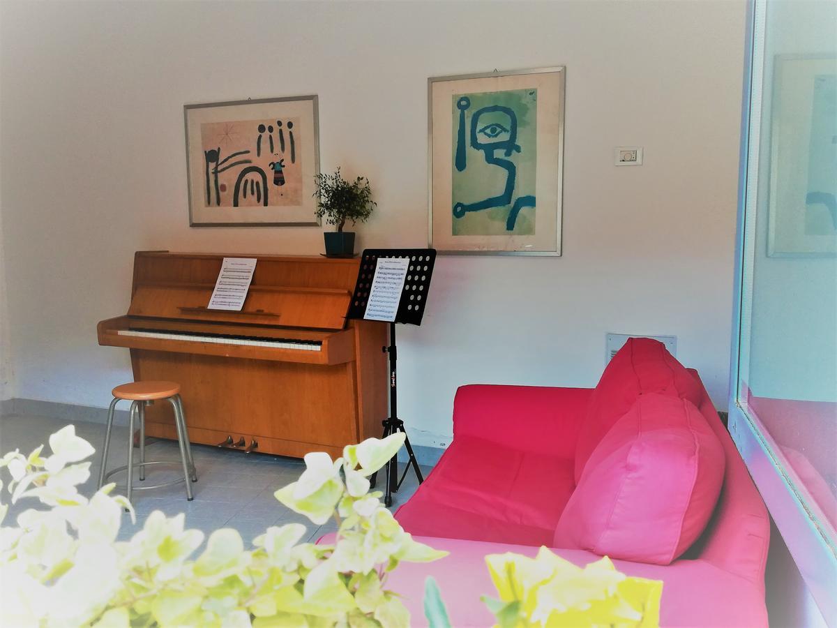 Ostello Residenza Molinatto Oggiono Luaran gambar