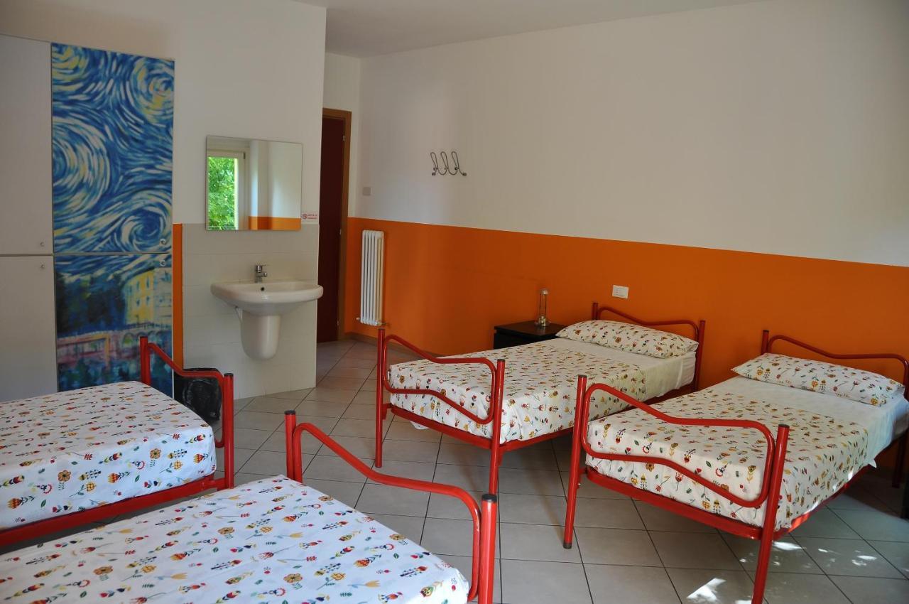 Ostello Residenza Molinatto Oggiono Luaran gambar
