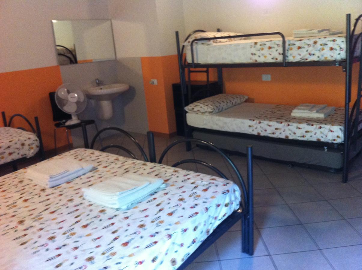 Ostello Residenza Molinatto Oggiono Luaran gambar