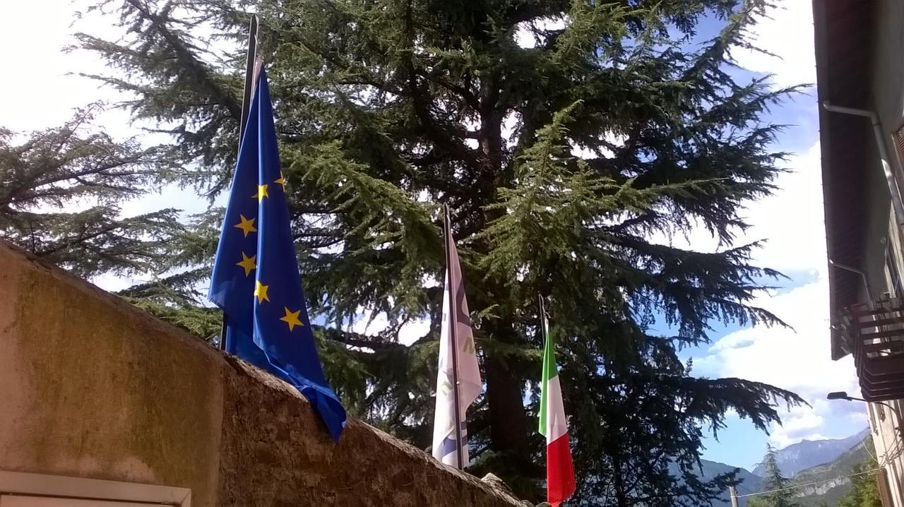 Ostello Residenza Molinatto Oggiono Luaran gambar